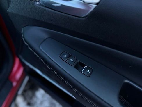 Used 2022 Hyundai Santa Fe Limited w/ Cargo Package image 16