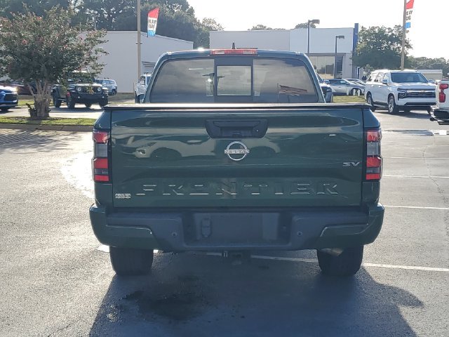 Used 2022 Nissan Frontier SV w/ Technology Package RWD image 5