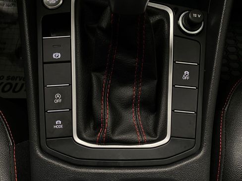 Used 2023 Volkswagen Jetta GLI Autobahn FWD image 24