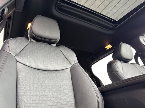 New 2026 Toyota Sienna XLE Woodland Edition AWD/4WD image 19