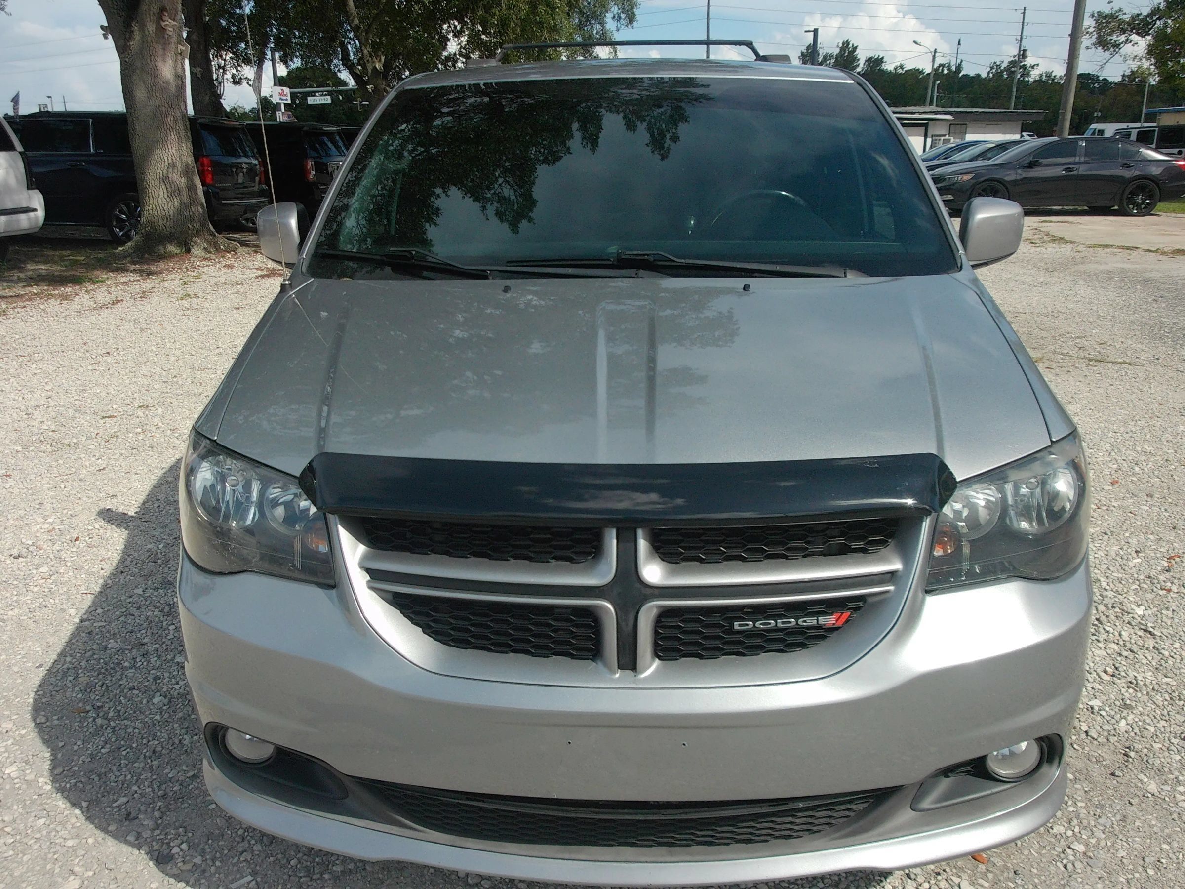 Used 2019 Dodge Grand Caravan GT FWD image 2