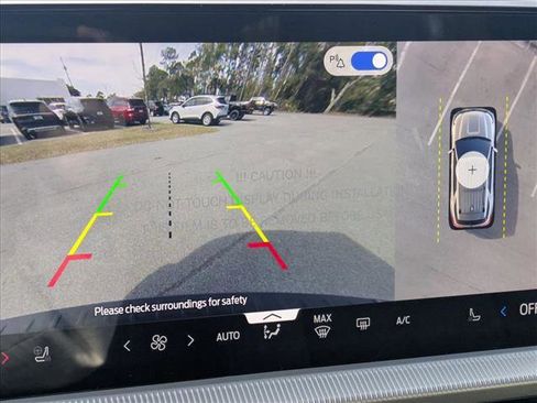 New 2026 Ford Explorer ST-Line w/ ST-Line Street Pack image 13