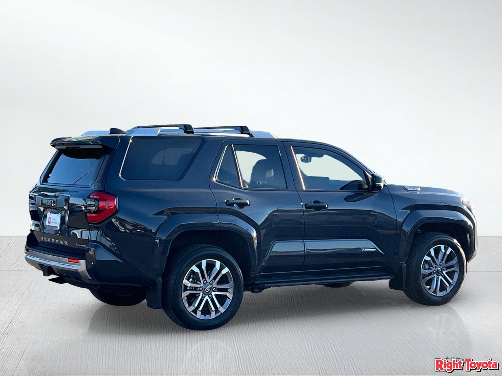 Certified 2026 Toyota 4Runner Limited w/ Tow Technology Package AWD/4WD image 7