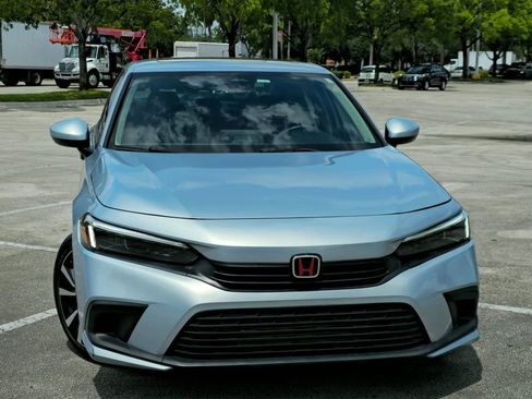 Used 2022 Honda Civic EX image 4
