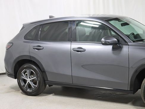 Used 2024 Honda HR-V EX-L image 3