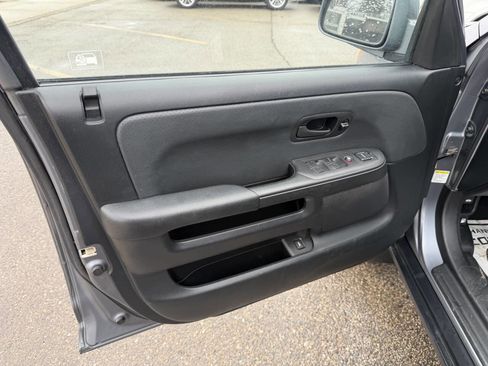 Used 2006 Honda CR-V SE image 10