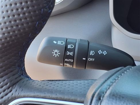 New 2025 Toyota Tundra Platinum AWD/4WD image 19