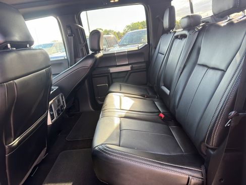 Used 2020 Ford F150 Lariat w/ Equipment Group 502A Luxury AWD/4WD image 17