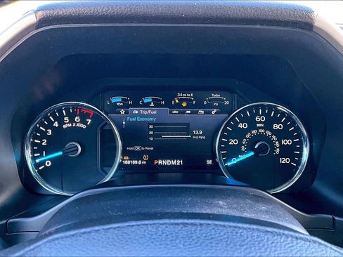 Used 2015 Ford F150 Lariat w/ Equipment Group 502A Luxury image 22