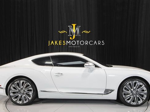 Used 2021 Bentley Continental GT Mulliner image 13