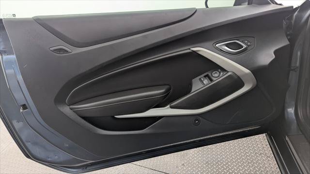Used 2022 Chevrolet Camaro LS RWD image 13
