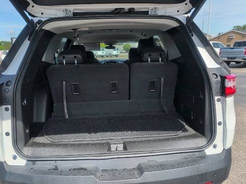 Used 2019 Chevrolet Traverse LT AWD/4WD image 39
