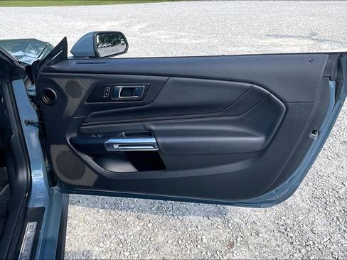Used 2025 Ford Mustang Premium RWD image 23