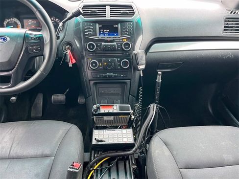 Used 2016 Ford Explorer 4WD Police Interceptor image 6