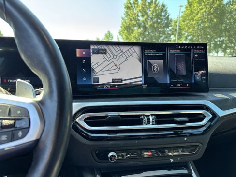Used 2023 BMW 330i Sedan w/ M Sport Package RWD image 18