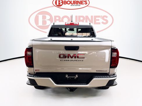 Used 2024 GMC Canyon Elevation w/ Convenience Package image 8