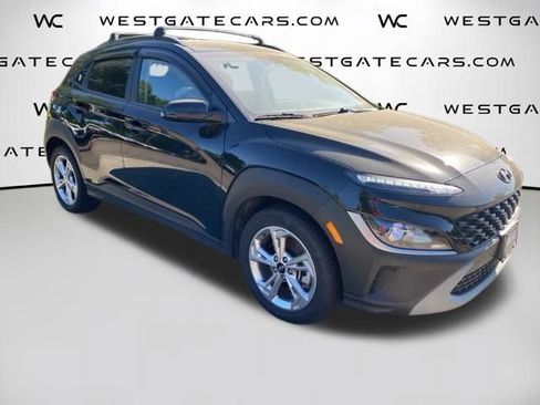 Used 2023 Hyundai Kona SEL AWD/4WD image 25