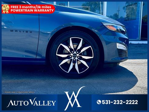 Used 2024 Chevrolet Malibu RS w/ LPO, Floor Liner Package image 9