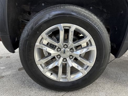 Used 2019 GMC Sierra 1500 SLT image 41