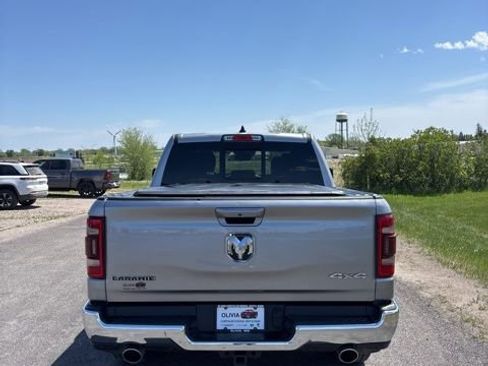 Used 2024 RAM 1500 Laramie AWD/4WD image 4