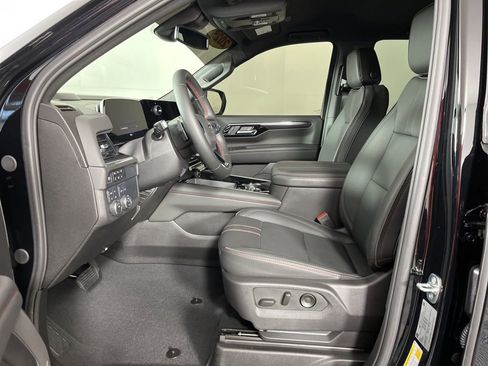 Certified 2025 Chevrolet Tahoe RST w/ Comfort Package image 23