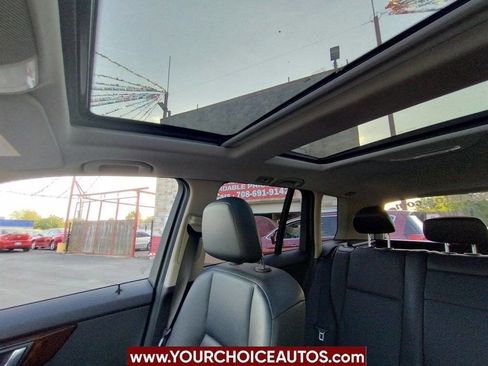 Used 2014 Mercedes-Benz GLK 350 4MATIC image 34