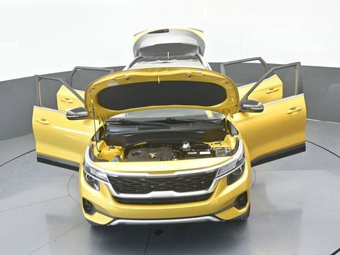 Used 2023 Kia Seltos S image 68