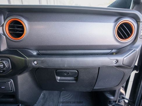 Used 2023 Jeep Gladiator Mojave w/ Trailer Tow Package image 65