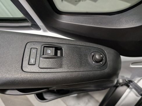 Used 2024 RAM ProMaster 3500 w/ Delivery Van Package image 9