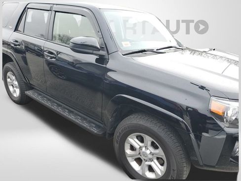 Certified 2024 Toyota 4Runner SR5 image 15