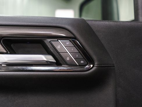 Used 2024 GMC Sierra 3500 AT4 w/ AT4 Premium Plus Package image 26