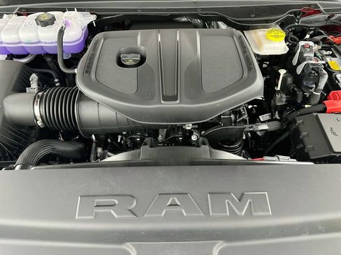 New 2026 RAM 1500 Big Horn AWD/4WD image 18