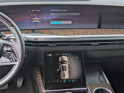 Used 2026 Cadillac Escalade Platinum Sport w/ LPO, ONYX Package image 12