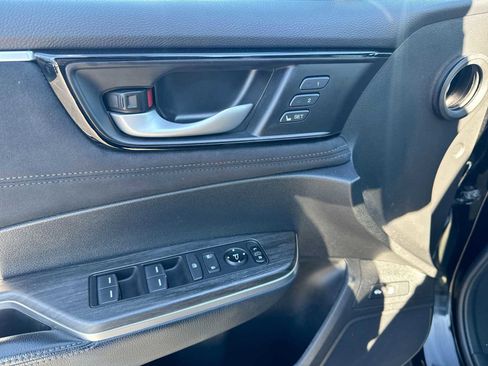 Certified 2018 Honda Clarity Touring image 22