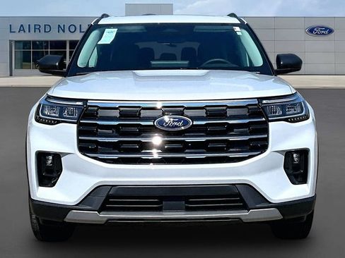 New 2026 Ford Explorer Active w/ Active Comfort Package AWD/4WD image 14