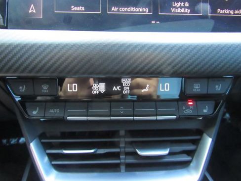 Used 2024 Audi e-tron GT Premium Plus w/ Executive Package image 37