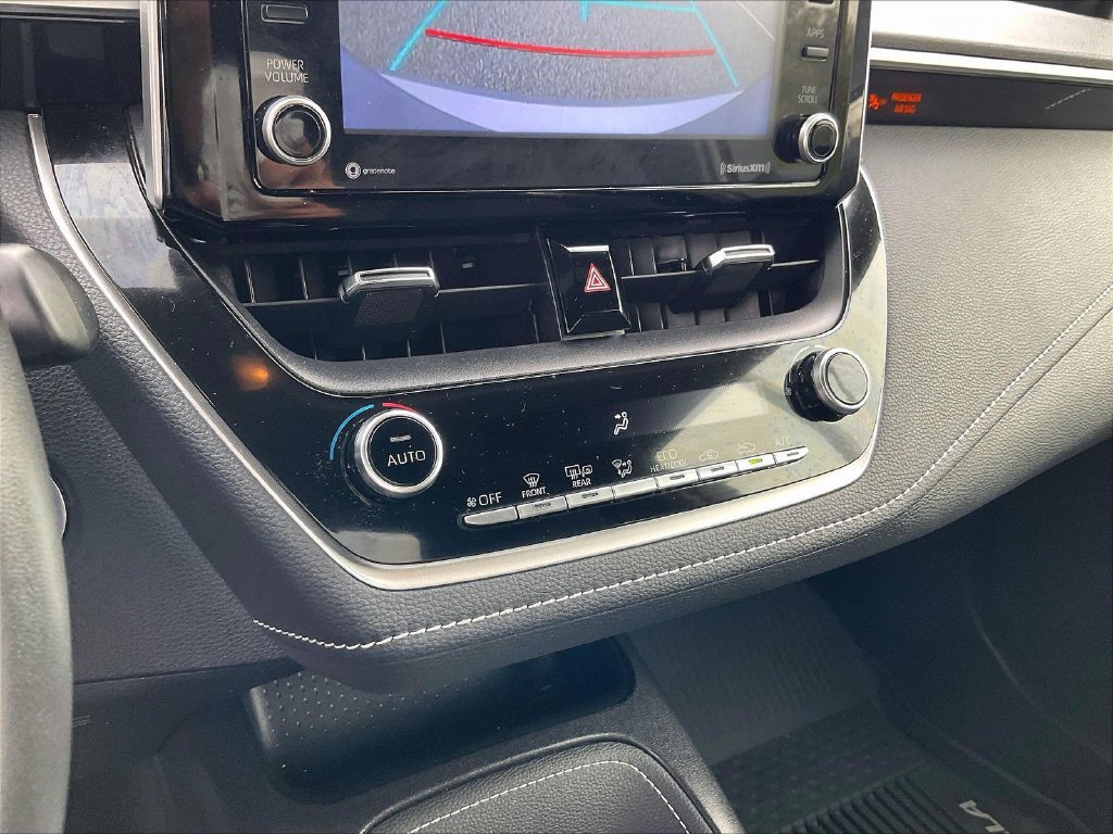 Used 2022 Toyota Corolla SE FWD image 25