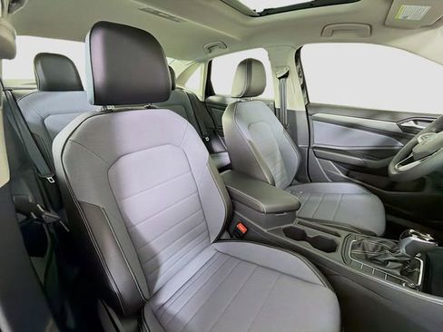 New 2026 Volkswagen Jetta SE image 27