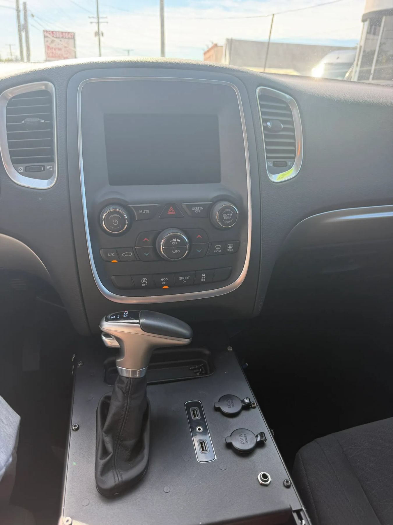 Used 2019 Dodge Durango SXT AWD/4WD image 30