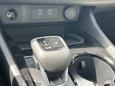 New 2026 Nissan Rogue SV AWD/4WD image 32