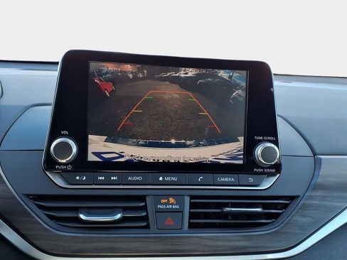 Used 2023 Nissan Altima 2.5 SV image 20