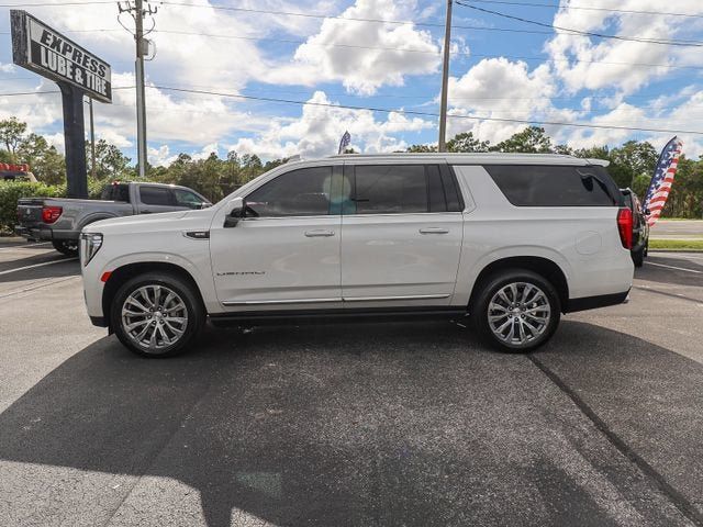 Used 2022 GMC Yukon XL Denali RWD image 5