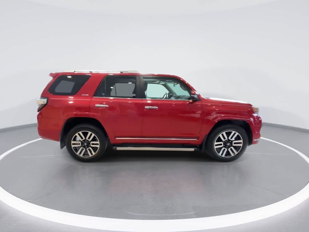 Used 2017 Toyota 4Runner Limited AWD/4WD image 9
