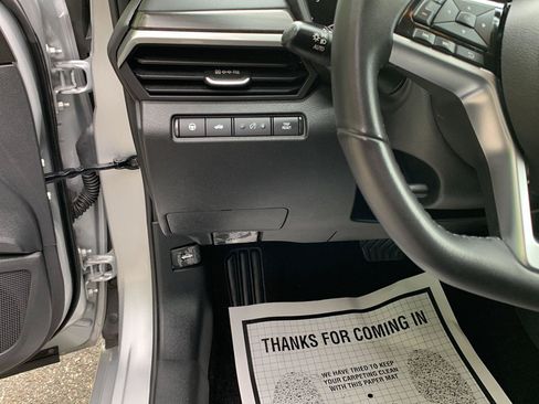 Certified 2024 Nissan Altima 2.5 SV w/ SV Premium Package AWD/4WD image 19