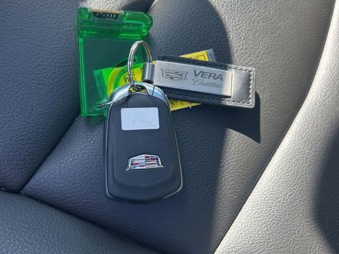 Used 2024 Cadillac XT6 Luxury image 51