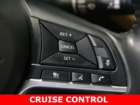 Used 2025 Nissan Sentra SV w/ SV Premium Package image 20