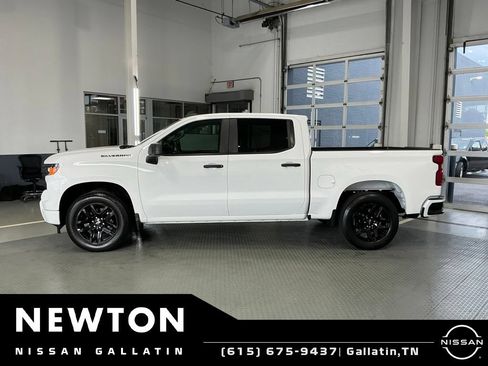 Used 2023 Chevrolet Silverado 1500 Custom w/ LPO, Dark Essentials Package AWD/4WD image 3