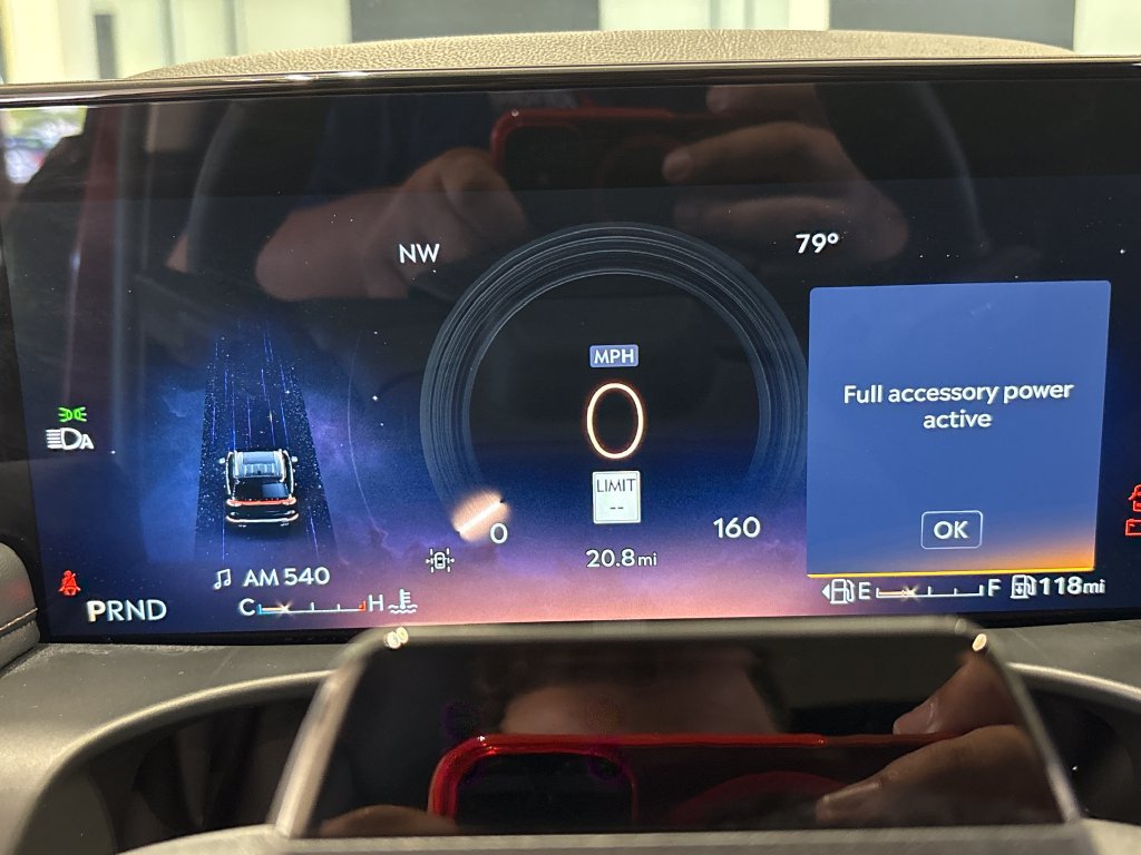 New 2027 Lincoln Aviator AWD image 21
