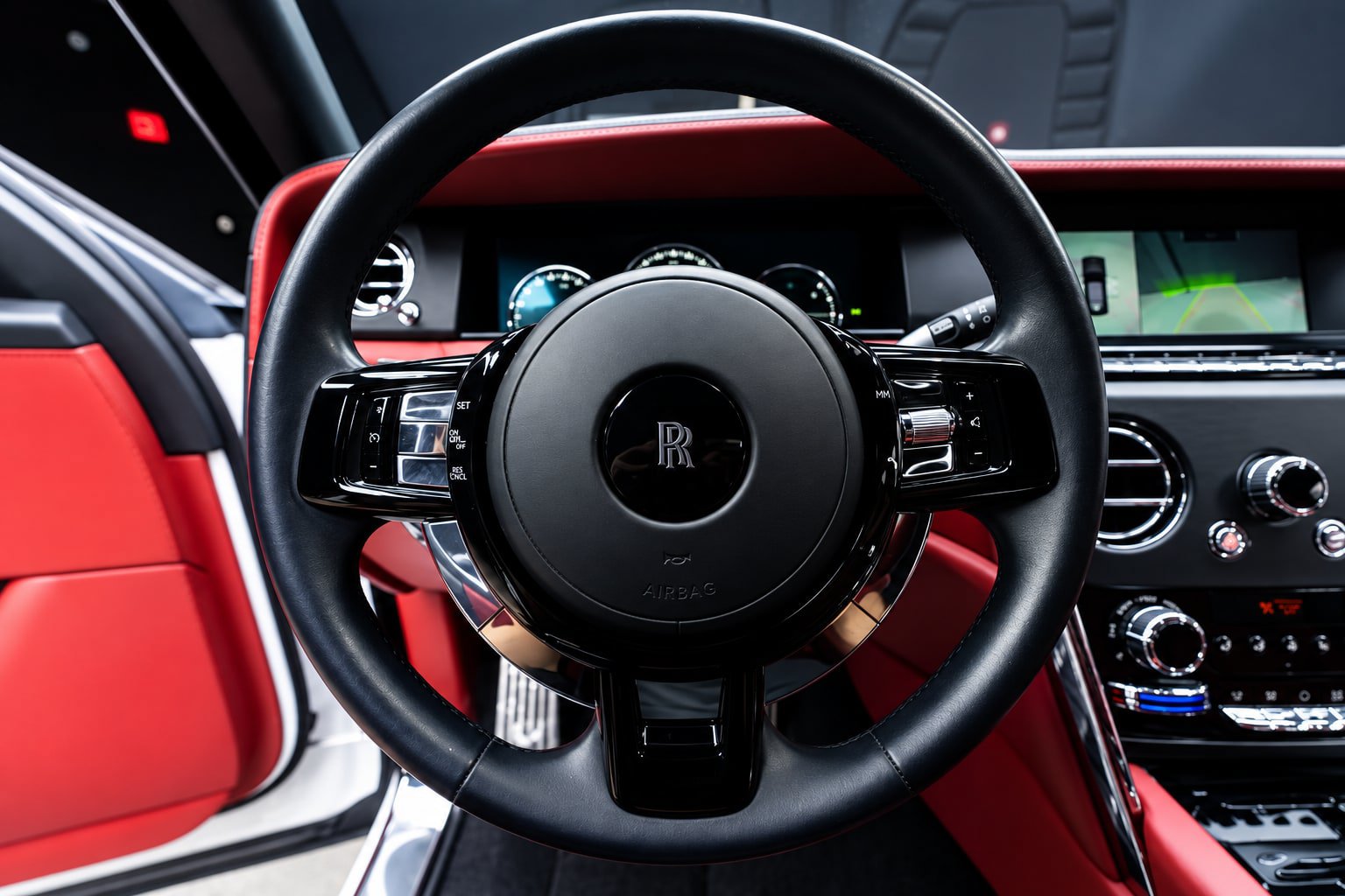 Used 2022 Rolls-Royce Cullinan AWD/4WD image 47