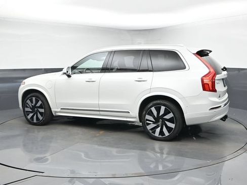 Used 2024 Volvo XC90 T8 Ultimate w/ Lounge Package AWD/4WD image 6